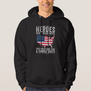 Helden tragen keine Kapen, sie tragen Hundemarken Hoodie