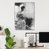 Helen Keller Watering Pflanze Portrait Poster (Heimbüro)