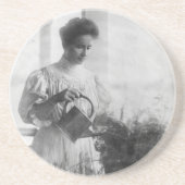 Helen Keller Watering Pflanze Portrait Sandstein Untersetzer (Vorne)