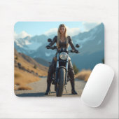 Helena Chevalier auf Motorrad / Berge Mousepad (Mit Mouse)