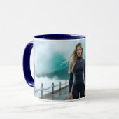 Helena Chevalier und die steigende Welle Tasse (Vorderseite Links)