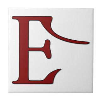 Helena Letter E in der Roten Monogramm-Tile Fliese