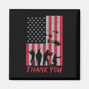 Helikopter der US-Flag-Soldaten danken dem Gedenkt Magnet