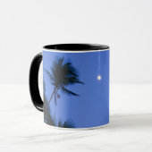 Hell beleuchteter Mond, Silhouette der Tasse (Vorderseite Links)
