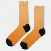 Hell- bis Dunkelorange Farbverlauf Socken (Linkes Detail)