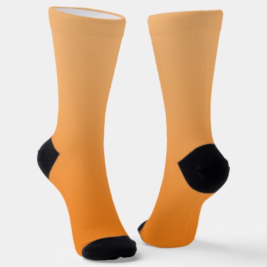 Hell- bis Dunkelorange Farbverlauf Socken (Gewinkelt)