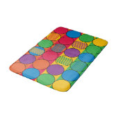 Hell farbige Kreise und Streifen Badematte (Schrägansicht)