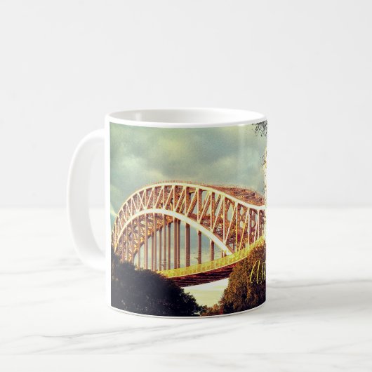 Hell Gate Bridge im Herbst Klassische Tasse (Vorderseite Links)