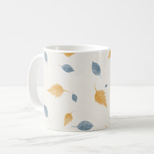 Hell Pastell Minimalistisches Herbstlaubmuster Kaffeetasse (Vorderseite Links)