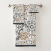 Hell Terrakotta Grau Botanisches Muster Badhandtuch Set (Insitu)