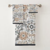Hell Terrakotta Grau Botanisches Muster Badhandtuch Set (Insitu)