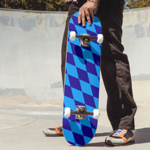 Hell und Dunkelblau Harlekin Diamanten Schachbrett Skateboard