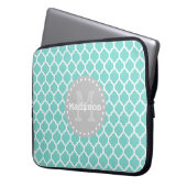 Hellblau-graue marokkanische Gittermonogramm Laptopschutzhülle (Vorderseite Links)
