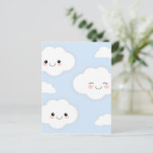 Hellblau lächelnde Wolken Postkarte (Stehend Vorderseite)