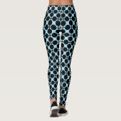 Hellblau mit schwarzer geometrischer leggings (Rückseite)