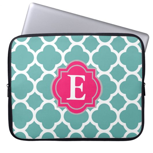 Hellblau-rosa-Quatrefolienmonogramm Laptopschutzhülle (Vorderseite)