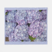 Hellblau und rosa Hydrangea Blauer Fleece Blanket (Vorderseite (Horizontal))