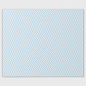 Hellblau und weiß Zickzack Muster H Geschenkpapier (Flach)