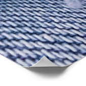 Hellblaue abgerissene Jeans-Textur. Poster (Ecke)