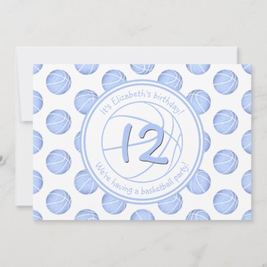 hellblaue Basketballmuster Mädchen Geburtstag Einladung (Rückseite)