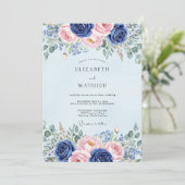 Hellblaue blühende botanische Hochzeit Einladung (Stehend Vorderseite)