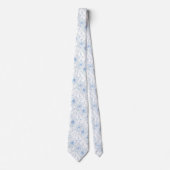 Hellblaue Blumen Toile de Jouy Krawatte (Vorderseite)