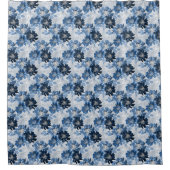 Hellblaue, dunkelblaue Blume auf hellgrau Duschvorhang (Vorderseite)