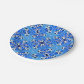 Hellblaue geometrische Sterne weiß Pappteller (Schrägansicht)