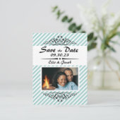 Hellblaue, gestreifte Save the Date Postkarte (Stehend Vorderseite)