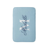 Hellblaue mit Monogramm Badematte | Badezimmereinr (Vorderseite Vertikal)