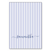 Hellblaue Periwinkle-Streifen Namensplatzkarten Tischnummer (Vorderseite)