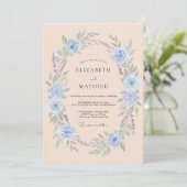 Hellblaue romantische Blumenhochzeit Einladung (Stehend Vorderseite)