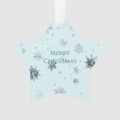 Hellblaue Schneeflocken Weihnachten Ornament (Vorderseite)