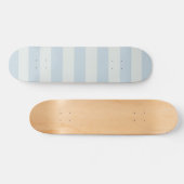Hellblaue Streifen Skateboard (Horizontal)