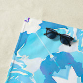 Hellblaue und Abstrakte Pinselstriche Strandtuch (Beispiel)