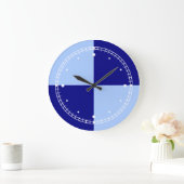 Hellblaue und dunkelblaue Rechtecke Große Wanduhr (Zuhause)