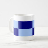Hellblaue und dunkelblaue Rechtecke Kaffeetasse (Vorderseite Links)