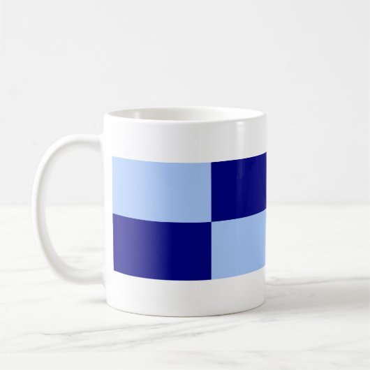 Hellblaue und dunkelblaue Rechtecke Kaffeetasse (Links)