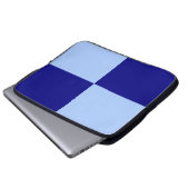 Hellblaue und dunkelblaue Rechtecke Laptopschutzhülle (Vorne Knopf)