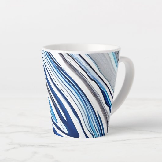 Hellblaue und weiße Marmorvenen Variation Tasse (Rechte Ecke)