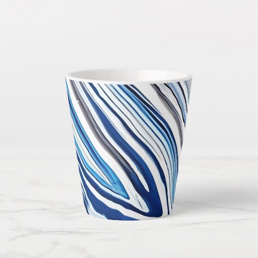 Hellblaue und weiße Marmorvenen Variation Tasse (Vorderseite)