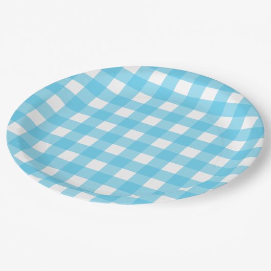 Hellblauer Gingham Pappteller (Schrägansicht)