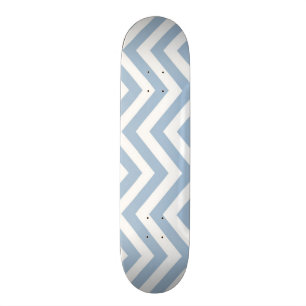 Hellblauer Grunge-strukturiertes Zickzack Skateboard