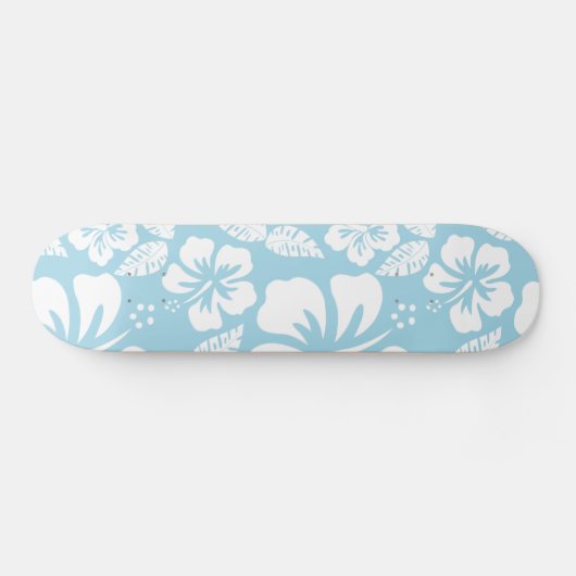 Hellblauer hawaiianischer tropischer Hibiskus Skateboard (Horizontal)