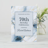 Hellblauer Marmor 70. Geburtstag Einladung (Stehend Vorderseite)