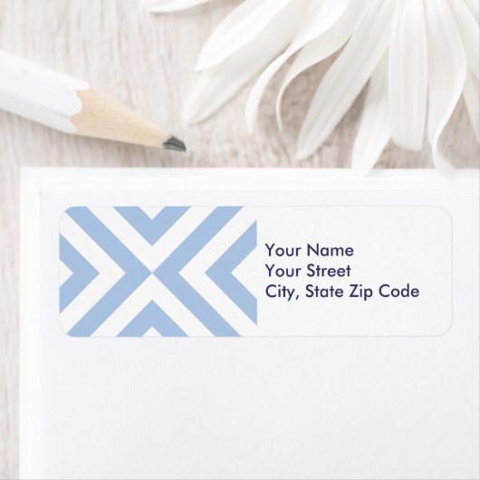 Hellblauer und weißer Chevrons-Rücksendetikett (Insitu)