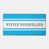 Hellblauer weißer Streifen WINTER WONDERLAND Text Schreibtischunterlage (Vorderseite)