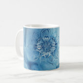 Hellblaues Aquarell-Blumen-Mandala Kaffeetasse (Vorderseite Links)