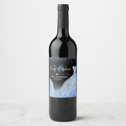 Hellblaues Aquarellkleid Sweet 16 Geburtstag Weinetikett (Vorderseite)