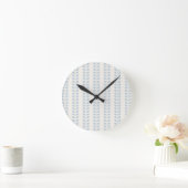 Hellblaues Blattstreifenmuster Runde Wanduhr (Zuhause)